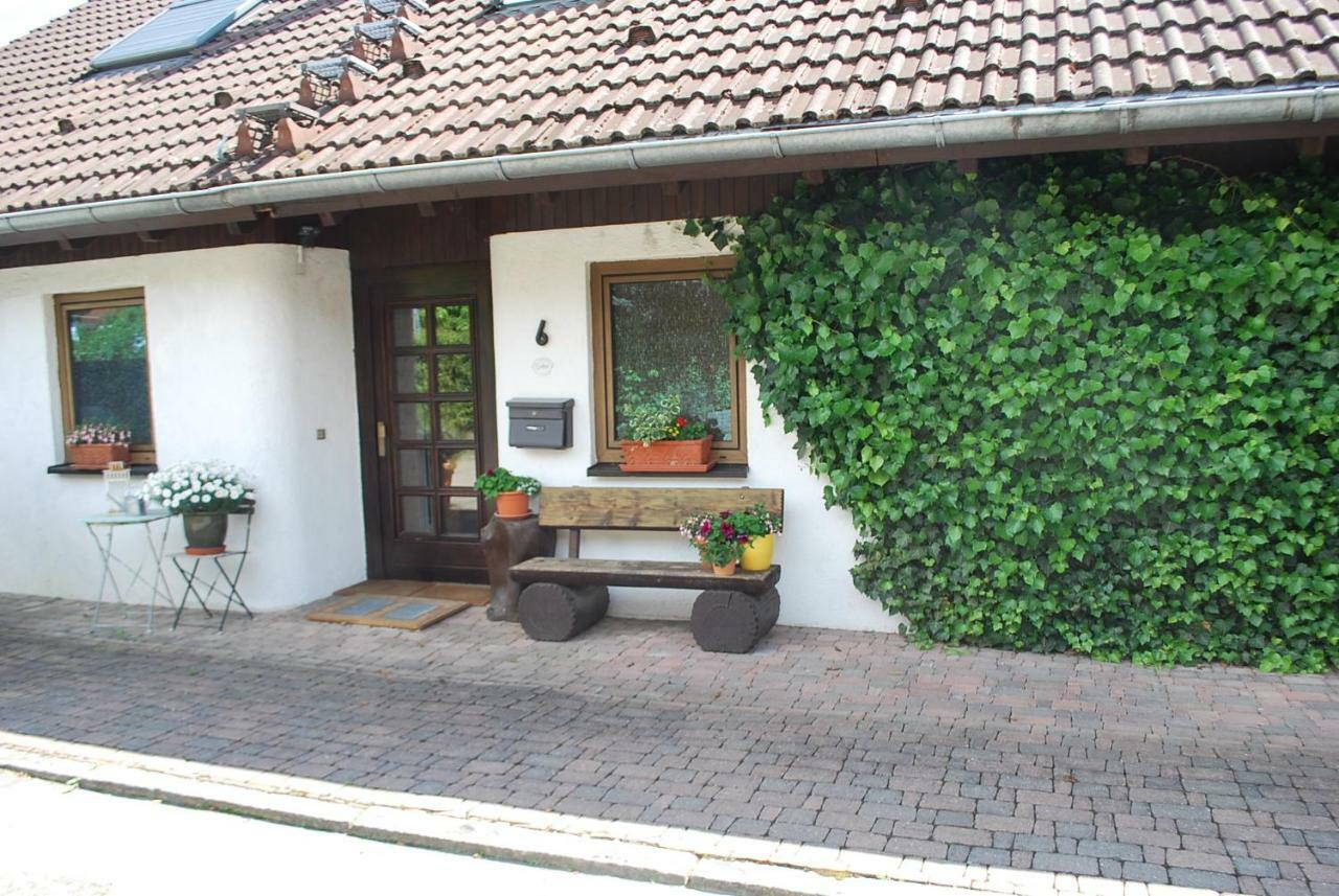 Homestay Cozy Room Markdorf Exterior foto