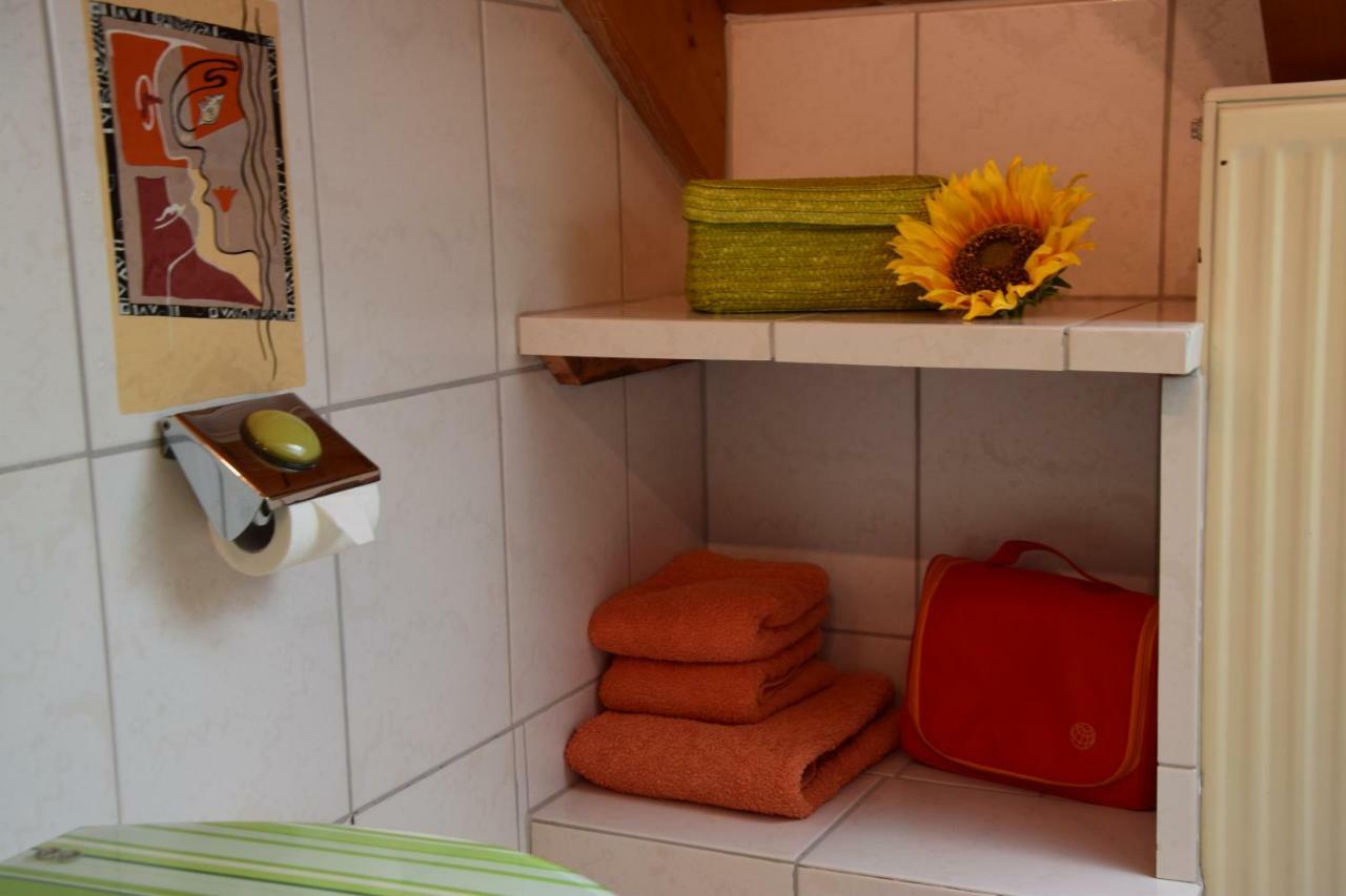 Homestay Cozy Room Markdorf Exterior foto